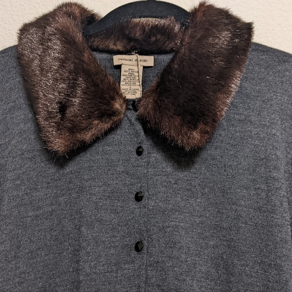 Vertical Design Gray Wool Cardigan With Removable Faux Fur Collar Size Large NWT - Picture 2 of 7
